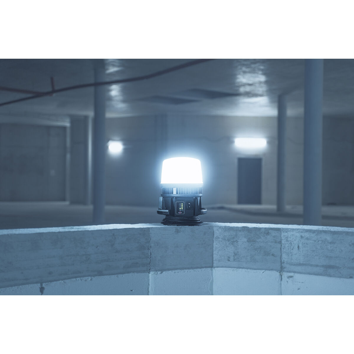 M1207226_4